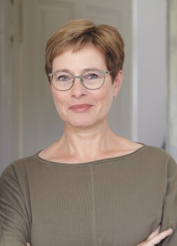  Dr. Doris Mendlewitsch liest aus den Sachbüchern der \