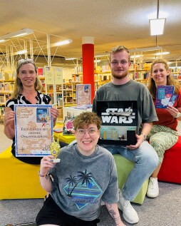  Melanie Tenhumberg, Romina Raske, Daniel Heisterkamp and Christa Hackfort from the city library are looking forward to this year's SLC graduation ceremony 