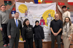  An XXL poster shows some of the motifs designed by the pupils 