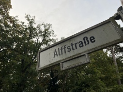  Alffstraße will be closed from Wednesday to Friday, 