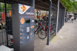  De parkeerplaats bij Liebfrauenplatz 